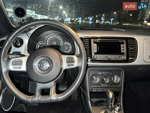 Сірий Фольксваген Бітл, об'ємом двигуна 1.8 л та пробігом 59 тис. км за 13400 $, фото 15 на Automoto.ua