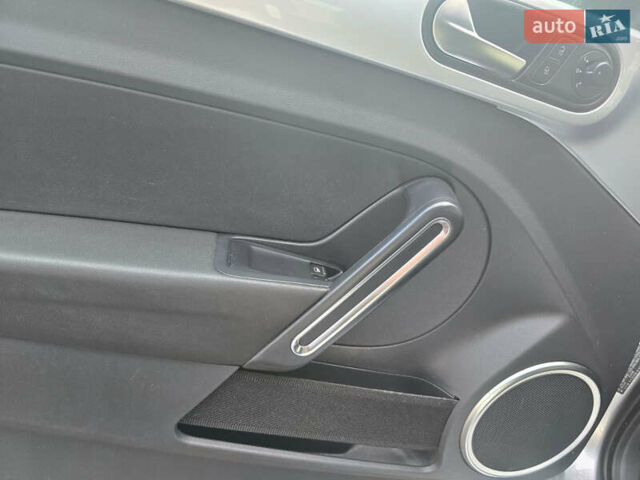 Серый Фольксваген Битл, объемом двигателя 1.97 л и пробегом 100 тыс. км за 11700 $, фото 34 на Automoto.ua