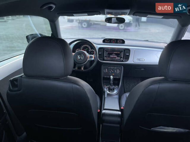 Серый Фольксваген Битл, объемом двигателя 2 л и пробегом 91 тыс. км за 13100 $, фото 21 на Automoto.ua