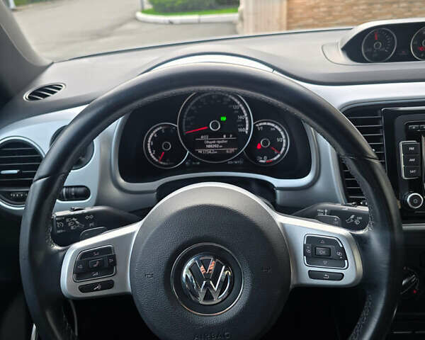 Серый Фольксваген Битл, объемом двигателя 1.97 л и пробегом 100 тыс. км за 11300 $, фото 10 на Automoto.ua