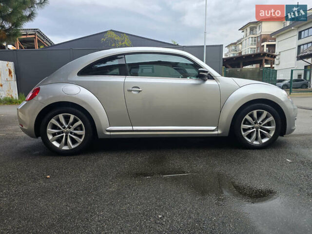 Серый Фольксваген Битл, объемом двигателя 1.97 л и пробегом 100 тыс. км за 11700 $, фото 33 на Automoto.ua