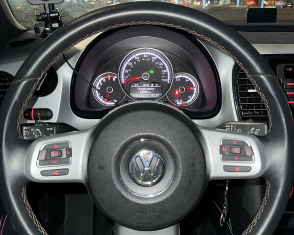 Сірий Фольксваген Бітл, об'ємом двигуна 1.8 л та пробігом 59 тис. км за 13400 $, фото 16 на Automoto.ua