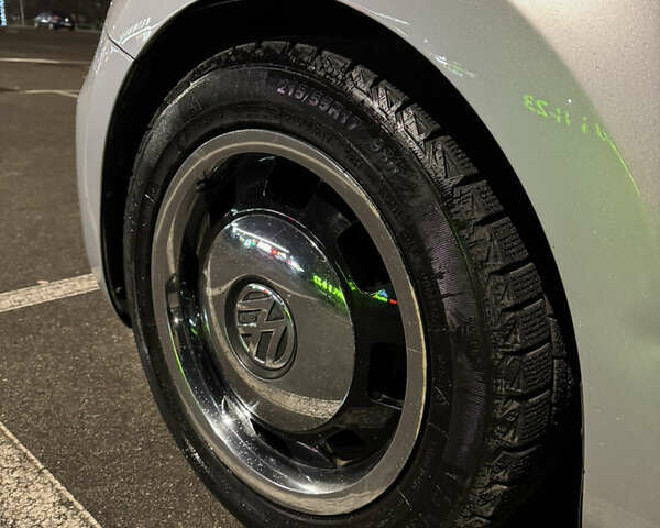 Сірий Фольксваген Бітл, об'ємом двигуна 1.8 л та пробігом 59 тис. км за 13400 $, фото 10 на Automoto.ua