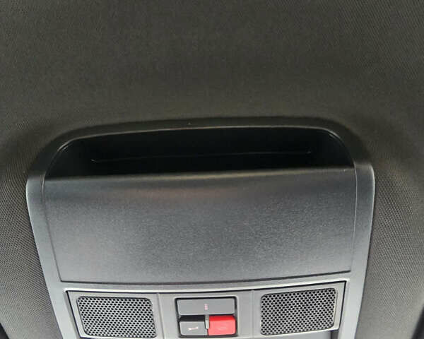 Серый Фольксваген Битл, объемом двигателя 1.97 л и пробегом 100 тыс. км за 11700 $, фото 27 на Automoto.ua