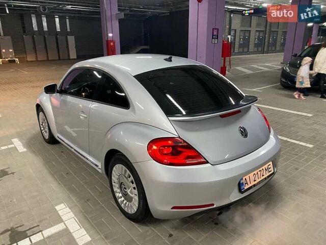 Серый Фольксваген Битл, объемом двигателя 1.8 л и пробегом 75 тыс. км за 12000 $, фото 6 на Automoto.ua