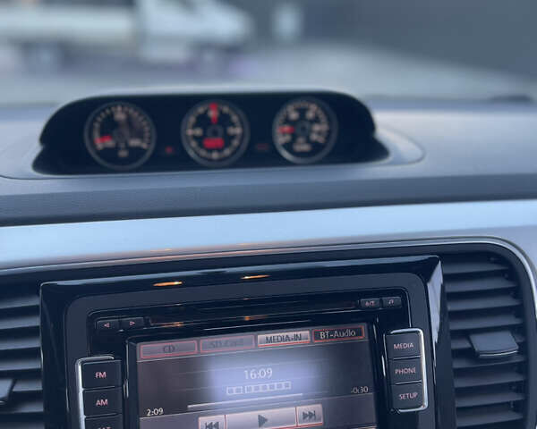 Серый Фольксваген Битл, объемом двигателя 2 л и пробегом 91 тыс. км за 13100 $, фото 11 на Automoto.ua