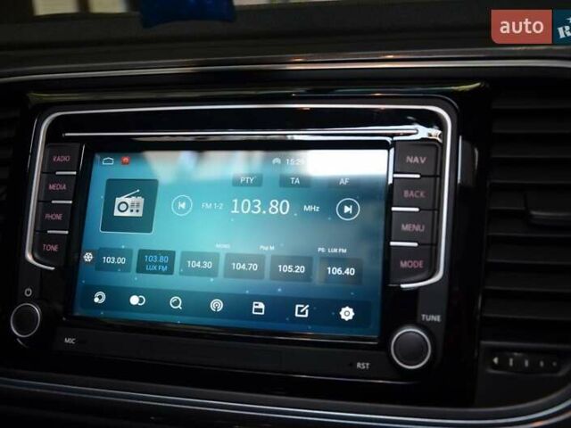 Серый Фольксваген Битл, объемом двигателя 1.8 л и пробегом 130 тыс. км за 13300 $, фото 16 на Automoto.ua