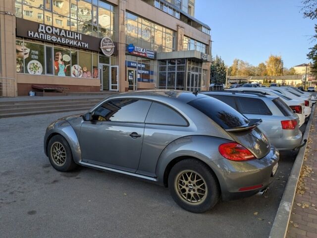 Сірий Фольксваген Бітл, об'ємом двигуна 1.8 л та пробігом 85 тис. км за 12000 $, фото 10 на Automoto.ua