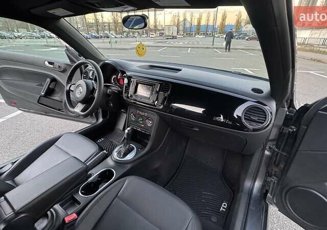 Сірий Фольксваген Бітл, об'ємом двигуна 1.8 л та пробігом 82 тис. км за 12499 $, фото 23 на Automoto.ua