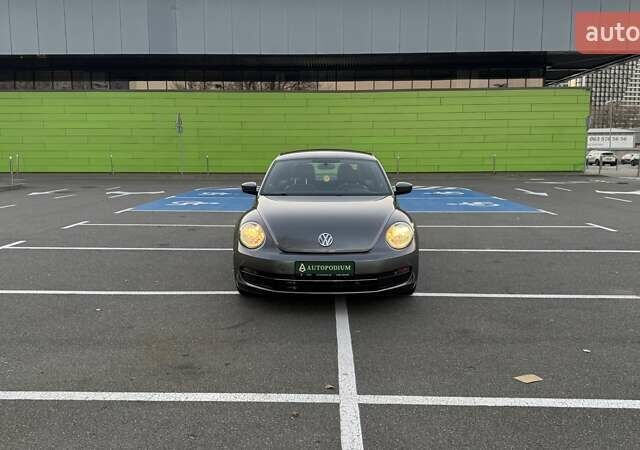 Сірий Фольксваген Бітл, об'ємом двигуна 1.8 л та пробігом 82 тис. км за 12499 $, фото 3 на Automoto.ua