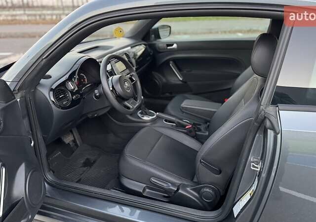 Сірий Фольксваген Бітл, об'ємом двигуна 1.8 л та пробігом 82 тис. км за 12499 $, фото 19 на Automoto.ua