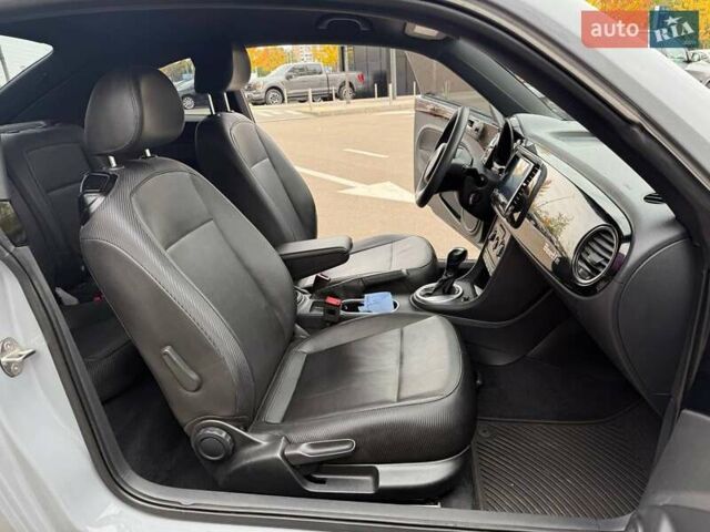 Сірий Фольксваген Бітл, об'ємом двигуна 1.8 л та пробігом 110 тис. км за 12990 $, фото 9 на Automoto.ua