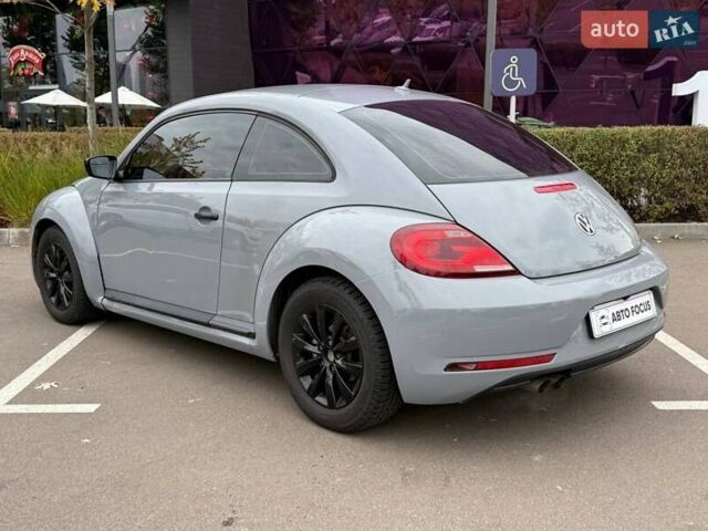 Сірий Фольксваген Бітл, об'ємом двигуна 1.8 л та пробігом 110 тис. км за 12990 $, фото 3 на Automoto.ua