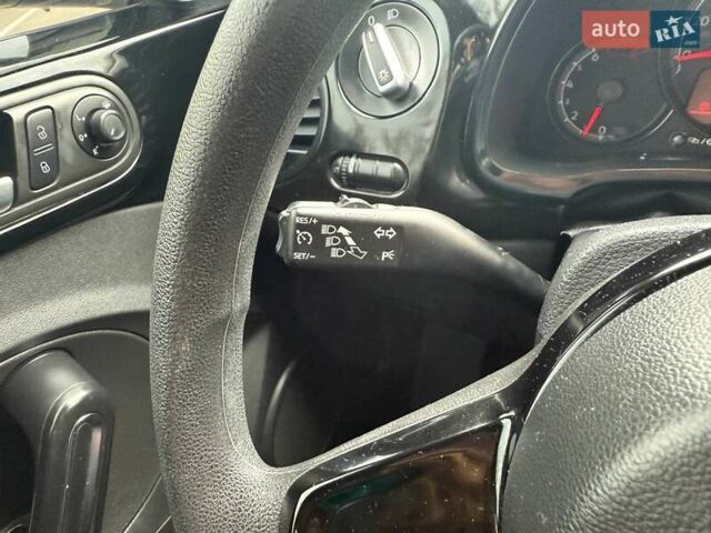 Сірий Фольксваген Бітл, об'ємом двигуна 1.8 л та пробігом 110 тис. км за 12990 $, фото 13 на Automoto.ua