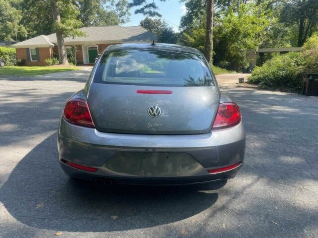 Серый Фольксваген Битл, объемом двигателя 1.8 л и пробегом 58 тыс. км за 4100 $, фото 4 на Automoto.ua