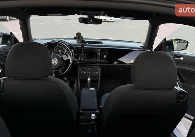 Сірий Фольксваген Бітл, об'ємом двигуна 1.8 л та пробігом 174 тис. км за 13000 $, фото 4 на Automoto.ua