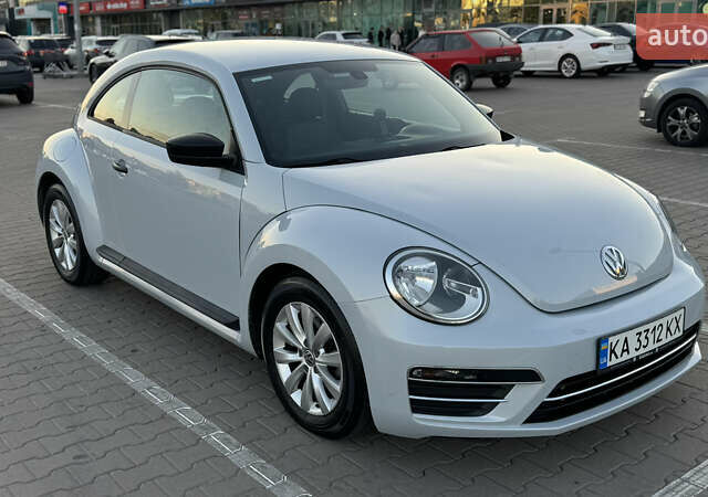 Сірий Фольксваген Бітл, об'ємом двигуна 1.8 л та пробігом 174 тис. км за 13000 $, фото 8 на Automoto.ua