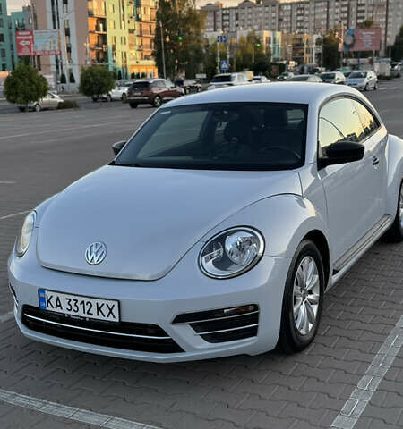 Сірий Фольксваген Бітл, об'ємом двигуна 1.8 л та пробігом 174 тис. км за 13000 $, фото 7 на Automoto.ua