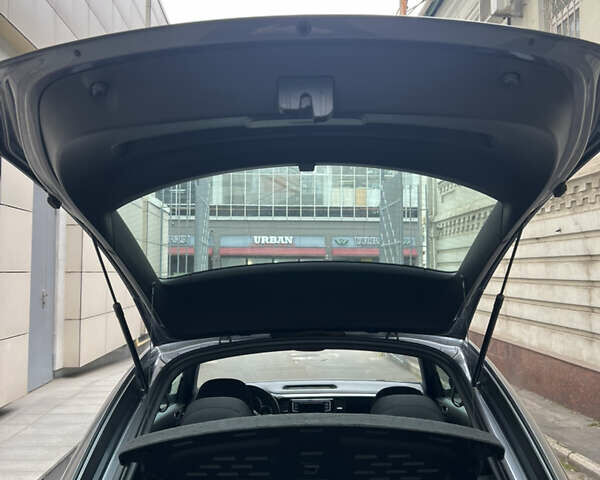 Серый Фольксваген Битл, объемом двигателя 1.98 л и пробегом 93 тыс. км за 14500 $, фото 11 на Automoto.ua