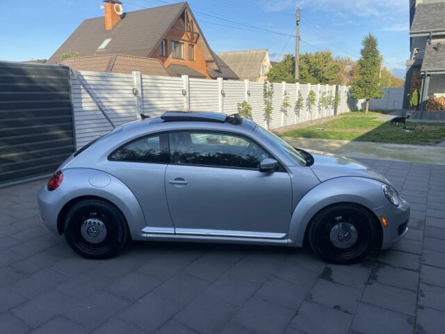 Серый Фольксваген Битл, объемом двигателя 2.5 л и пробегом 160 тыс. км за 9500 $, фото 18 на Automoto.ua