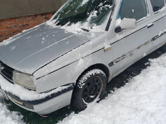 Серый Фольксваген Битл, объемом двигателя 1.8 л и пробегом 2 тыс. км за 600 $, фото 3 на Automoto.ua