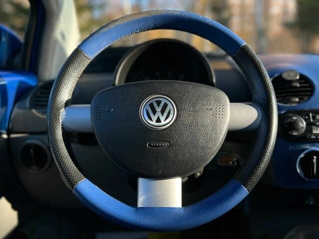 Синій Фольксваген Бітл, об'ємом двигуна 2 л та пробігом 120 тис. км за 5750 $, фото 9 на Automoto.ua