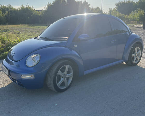 Синий Фольксваген Битл, объемом двигателя 2 л и пробегом 190 тыс. км за 4900 $, фото 4 на Automoto.ua