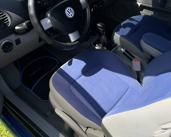 Синий Фольксваген Битл, объемом двигателя 2 л и пробегом 190 тыс. км за 4900 $, фото 9 на Automoto.ua