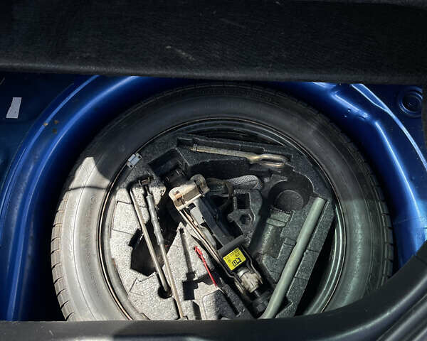 Синий Фольксваген Битл, объемом двигателя 2 л и пробегом 190 тыс. км за 4900 $, фото 10 на Automoto.ua