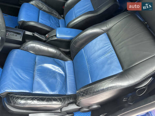 Синий Фольксваген Битл, объемом двигателя 1.8 л и пробегом 211 тыс. км за 4400 $, фото 20 на Automoto.ua