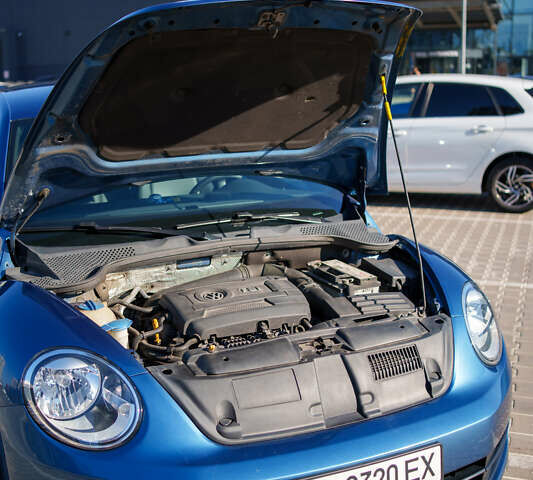 Синий Фольксваген Битл, объемом двигателя 1.8 л и пробегом 160 тыс. км за 12000 $, фото 21 на Automoto.ua