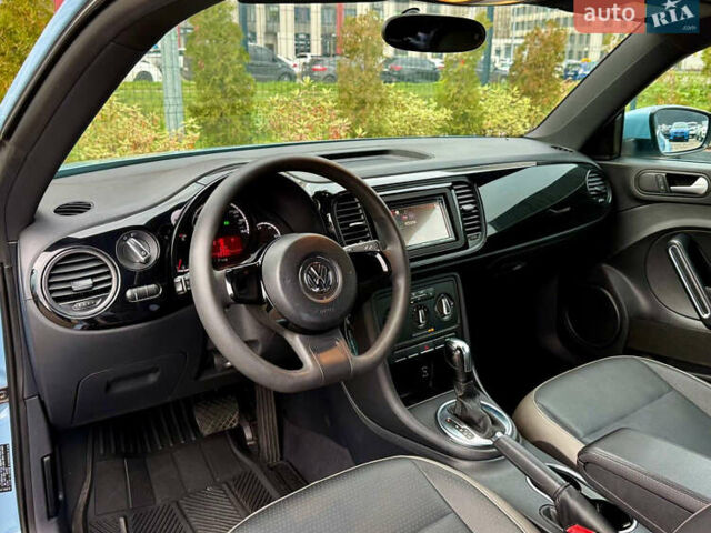 Синій Фольксваген Бітл, об'ємом двигуна 1.8 л та пробігом 175 тис. км за 11900 $, фото 19 на Automoto.ua