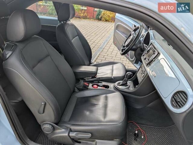 Синий Фольксваген Битл, объемом двигателя 1.8 л и пробегом 131 тыс. км за 13999 $, фото 10 на Automoto.ua