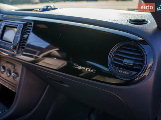 Синий Фольксваген Битл, объемом двигателя 1.8 л и пробегом 160 тыс. км за 12000 $, фото 24 на Automoto.ua