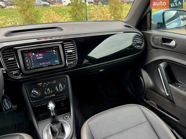 Синій Фольксваген Бітл, об'ємом двигуна 1.8 л та пробігом 175 тис. км за 11900 $, фото 24 на Automoto.ua