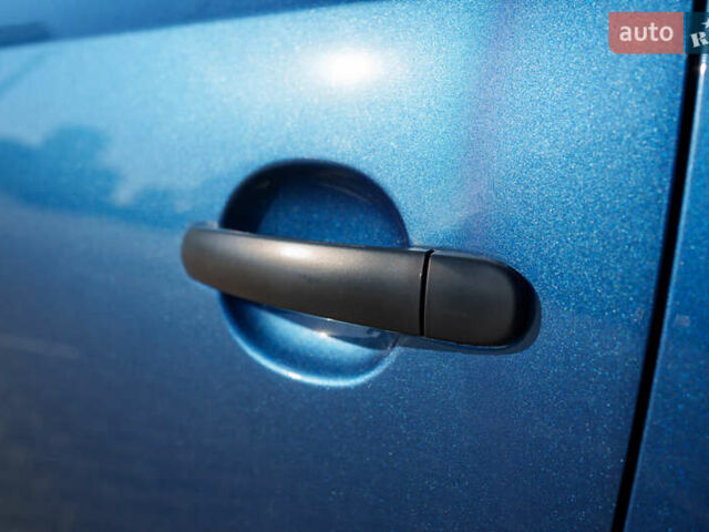 Синий Фольксваген Битл, объемом двигателя 1.8 л и пробегом 160 тыс. км за 12000 $, фото 13 на Automoto.ua