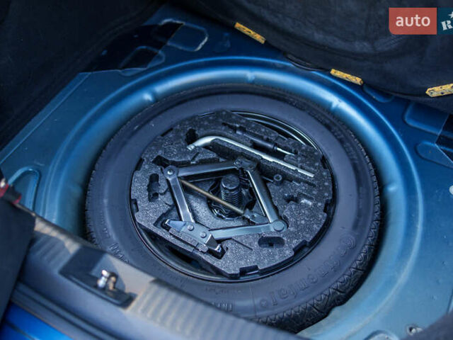 Синий Фольксваген Битл, объемом двигателя 1.8 л и пробегом 160 тыс. км за 12000 $, фото 39 на Automoto.ua