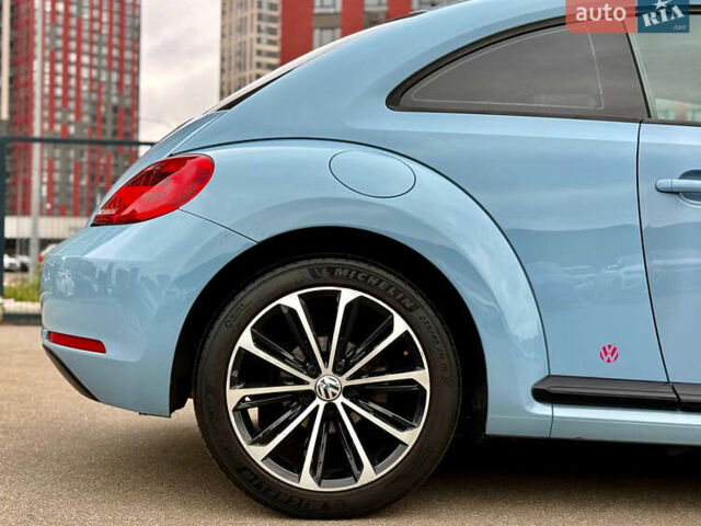 Синій Фольксваген Бітл, об'ємом двигуна 1.8 л та пробігом 175 тис. км за 11900 $, фото 11 на Automoto.ua
