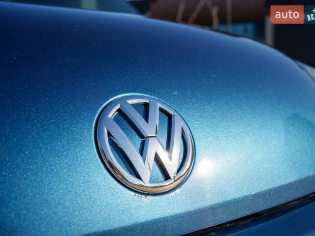 Синий Фольксваген Битл, объемом двигателя 1.8 л и пробегом 160 тыс. км за 12000 $, фото 7 на Automoto.ua