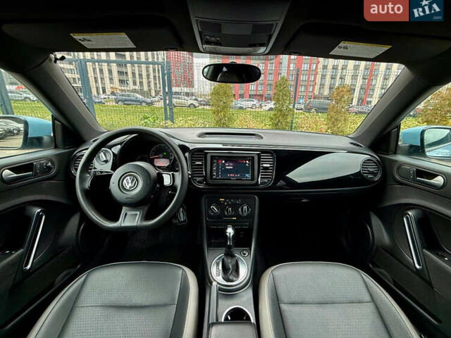 Синій Фольксваген Бітл, об'ємом двигуна 1.8 л та пробігом 175 тис. км за 11900 $, фото 23 на Automoto.ua