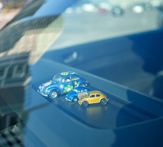 Синий Фольксваген Битл, объемом двигателя 1.8 л и пробегом 160 тыс. км за 12000 $, фото 17 на Automoto.ua