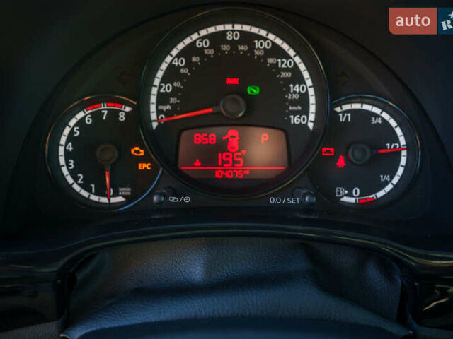 Синий Фольксваген Битл, объемом двигателя 1.8 л и пробегом 160 тыс. км за 12000 $, фото 22 на Automoto.ua