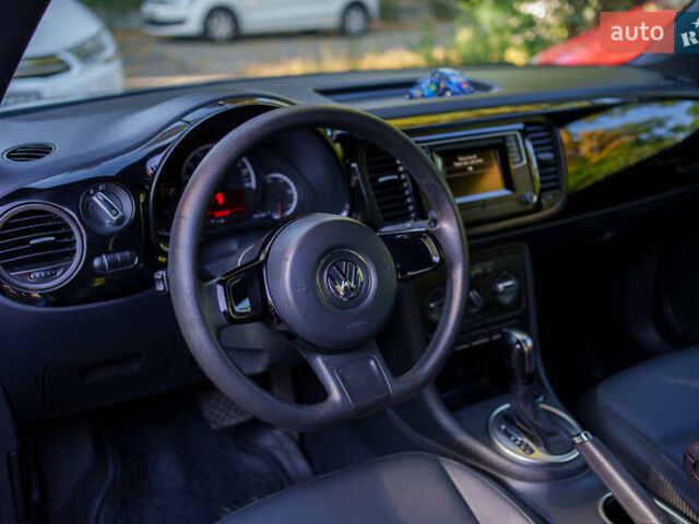 Синий Фольксваген Битл, объемом двигателя 1.8 л и пробегом 160 тыс. км за 12000 $, фото 27 на Automoto.ua