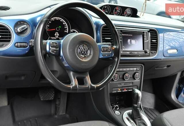 Синий Фольксваген Битл, объемом двигателя 1.4 л и пробегом 70 тыс. км за 13700 $, фото 27 на Automoto.ua