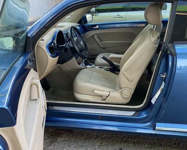 Синий Фольксваген Битл, объемом двигателя 1.8 л и пробегом 132 тыс. км за 13350 $, фото 9 на Automoto.ua