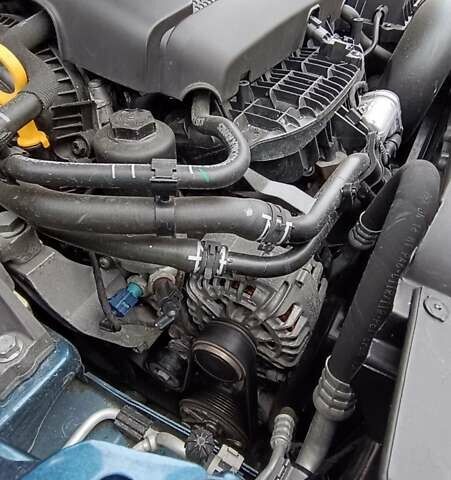 Синий Фольксваген Битл, объемом двигателя 1.8 л и пробегом 133 тыс. км за 13500 $, фото 24 на Automoto.ua