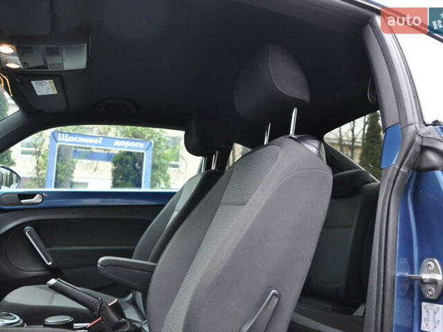 Синий Фольксваген Битл, объемом двигателя 1.4 л и пробегом 70 тыс. км за 13700 $, фото 23 на Automoto.ua