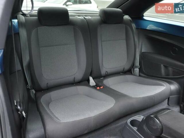 Синий Фольксваген Битл, объемом двигателя 1.4 л и пробегом 70 тыс. км за 13700 $, фото 16 на Automoto.ua