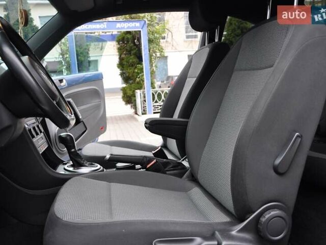 Синий Фольксваген Битл, объемом двигателя 1.4 л и пробегом 70 тыс. км за 13700 $, фото 24 на Automoto.ua