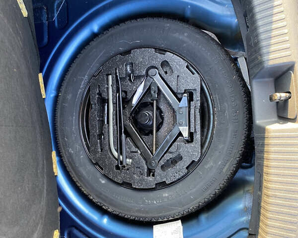 Синий Фольксваген Битл, объемом двигателя 1.8 л и пробегом 132 тыс. км за 13350 $, фото 22 на Automoto.ua